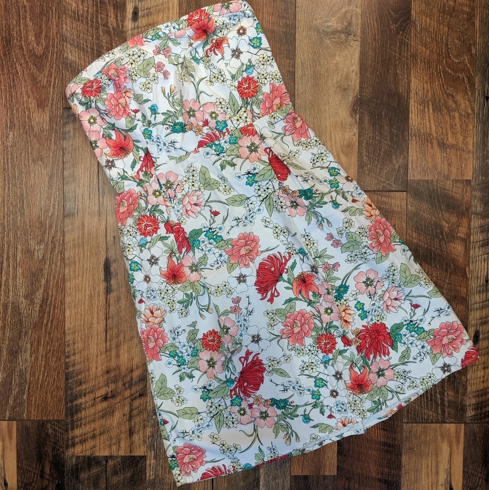 OLD NAVY STRAPLESS FLORAL WHITE DRESS - Picture 5 of 8